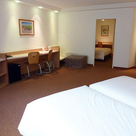 Hotel Tropical Les Escaldes Ngoại thất bức ảnh
