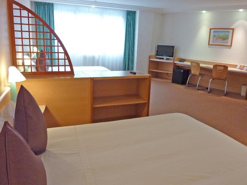 Hotel Tropical Les Escaldes Ngoại thất bức ảnh