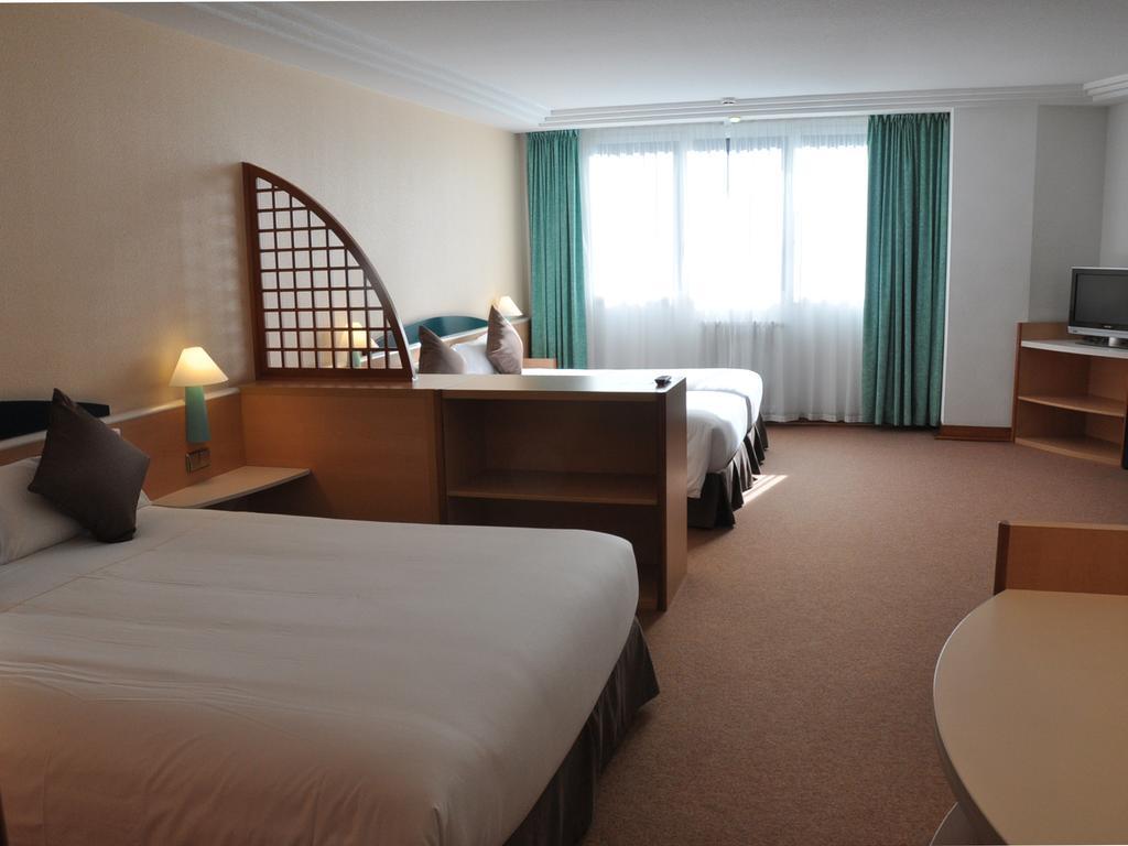 Hotel Tropical Les Escaldes Ngoại thất bức ảnh